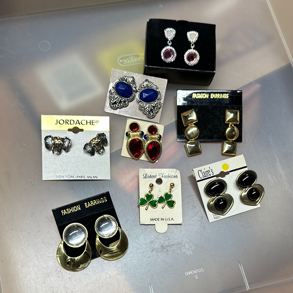 Vintage Earrings with Elegant Design